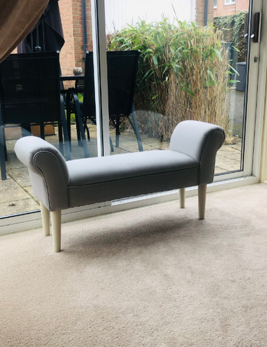Small chaise lounge - chaise,
