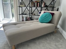 Furniture - Chaise Lounge